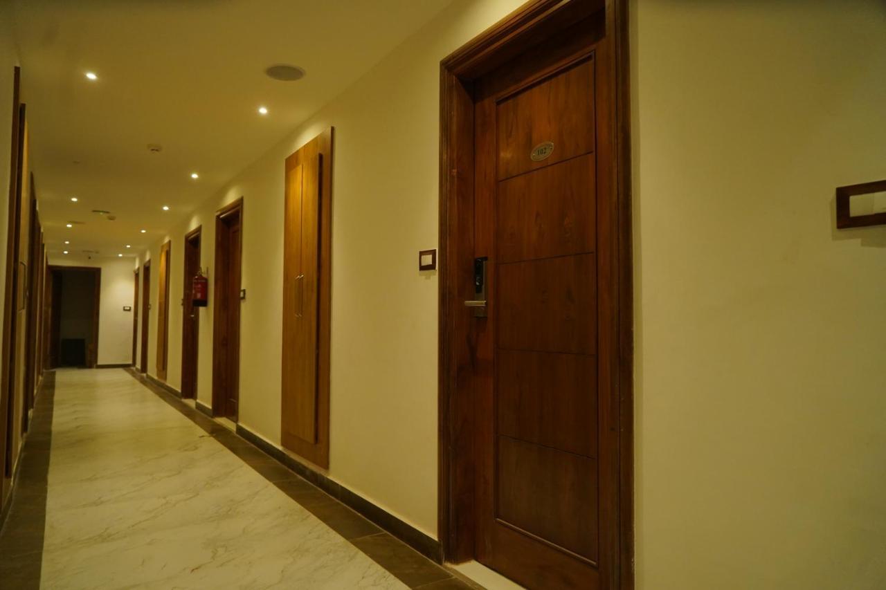 Hotel Shanti Sagar Kharar Exterior foto